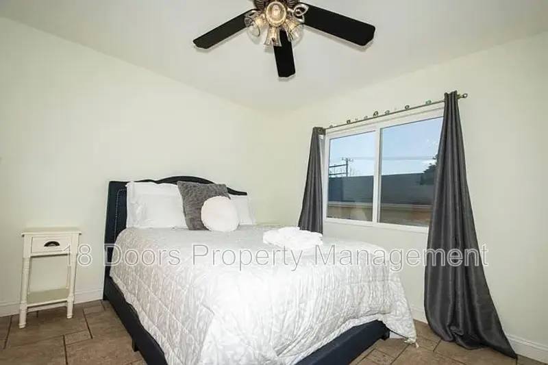 House for rent at 5763 Baja Dr, San Diego, CA 92115