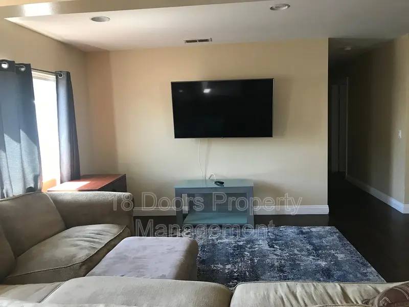 House for rent at 5763 Baja Dr, San Diego, CA 92115