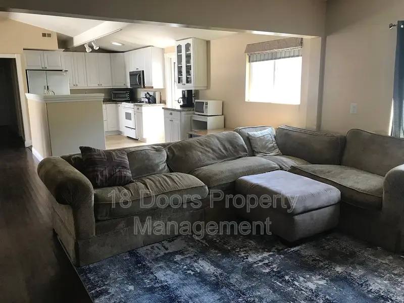 House for rent at 5763 Baja Dr, San Diego, CA 92115