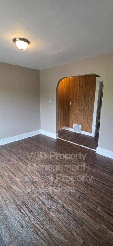 Apartment for rent at 3408 E 140 St #2, Cleveland, OH 44120