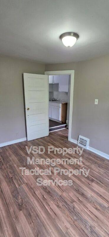Apartment for rent at 3408 E 140 St #2, Cleveland, OH 44120