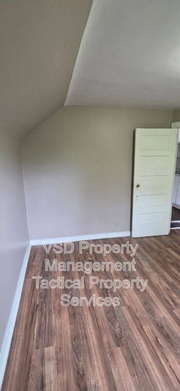 Apartment for rent at 3408 E 140 St #2, Cleveland, OH 44120