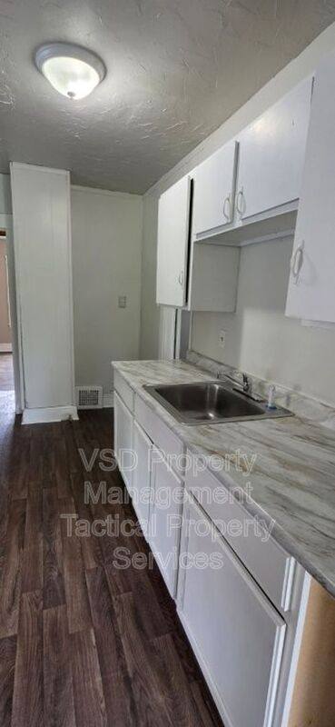 Apartment for rent at 3408 E 140 St #2, Cleveland, OH 44120