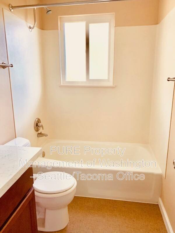 Apartment for rent at 7919 35th Ave SW #103, Seattle, WA 98126
