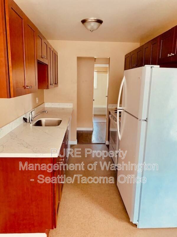 Apartment for rent at 7919 35th Ave SW #103, Seattle, WA 98126