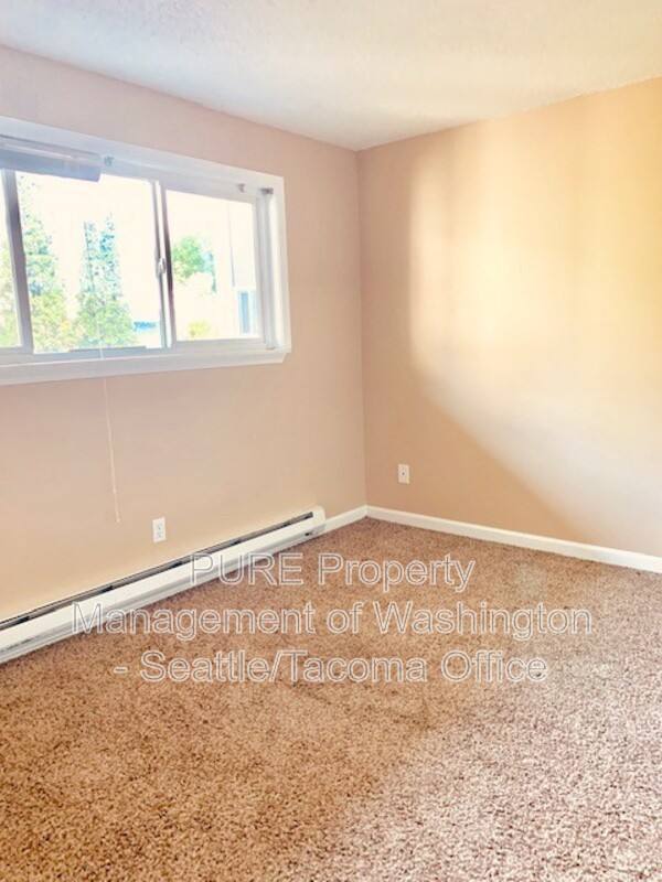 Apartment for rent at 7919 35th Ave SW #103, Seattle, WA 98126
