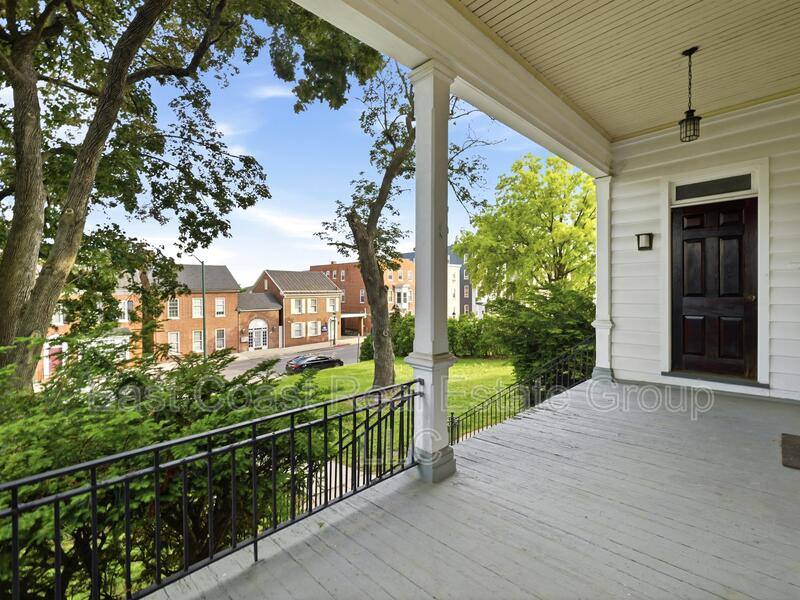Apartment for rent at 323 N Potomac St #3, Hagerstown, MD 21740