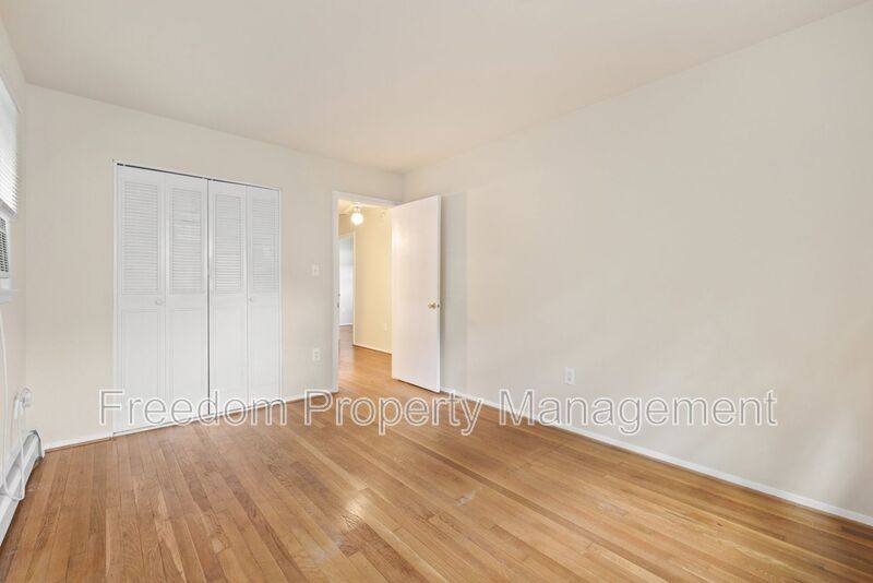 House for rent at 14309 Fairmont Court, Woodbridge, VA 22193