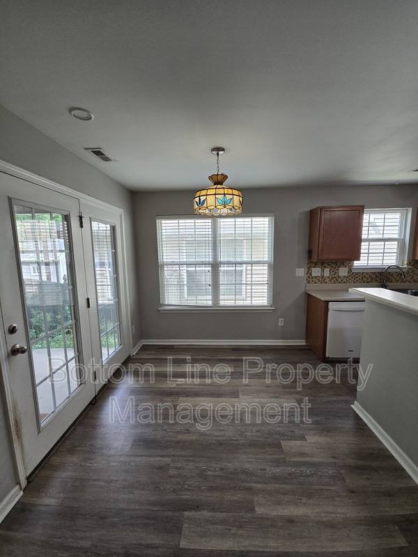 House for rent at 3850 Fircrest Dr, Charlotte, NC 28217