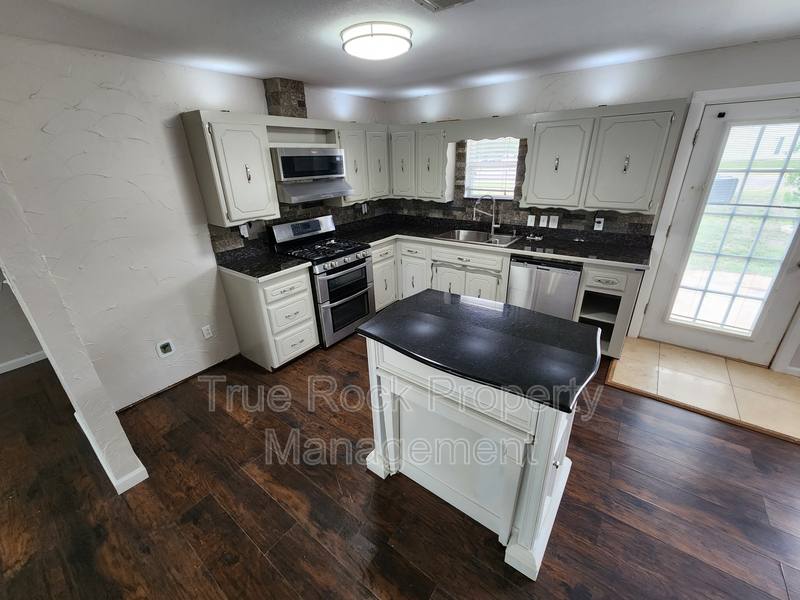 House for rent at 101 N Division St, Asher, OK 74826