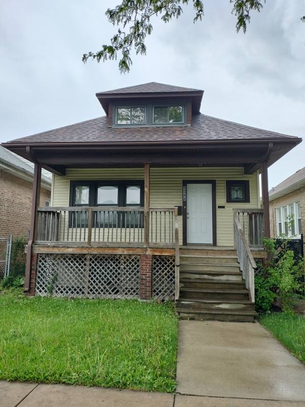 House for rent at 1344 W 98th Place, Chicago, IL 60643