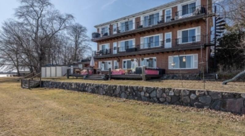 Apartment for rent at 11859 N Main St #1, Whitmore Lake, MI 48189