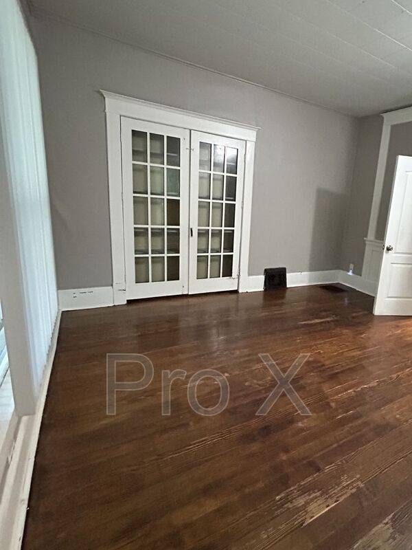Apartment for rent at 711 N Grand, Pittsburg, KS 66762