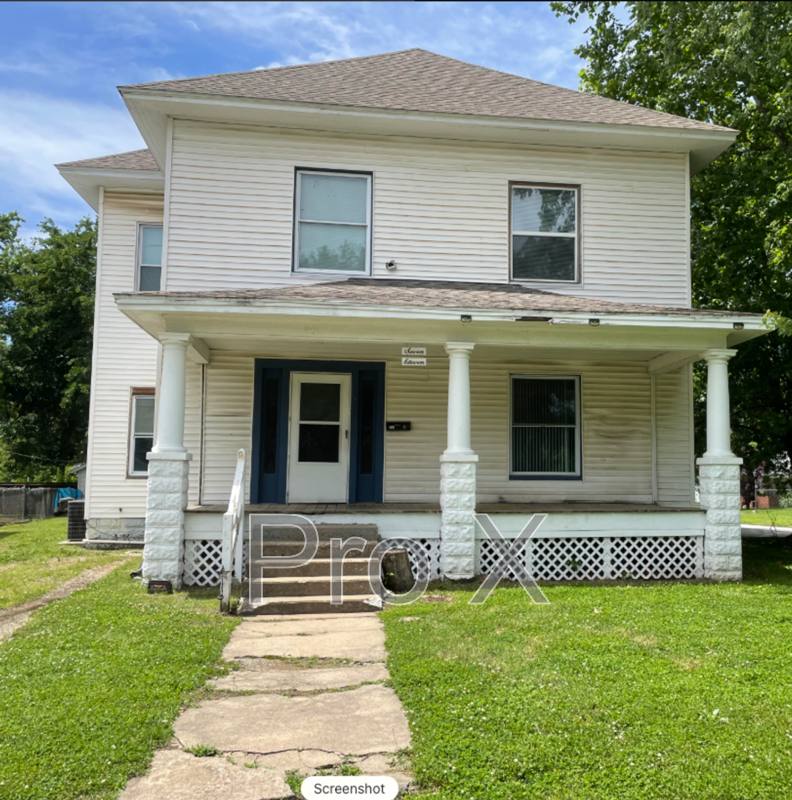 Apartment for rent at 711 N Grand, Pittsburg, KS 66762
