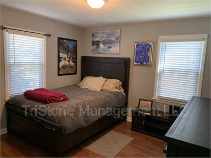 House for rent at 5420 Coburg Ave, Charlotte, NC 28215
