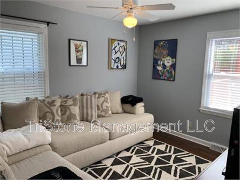 House for rent at 5420 Coburg Ave, Charlotte, NC 28215