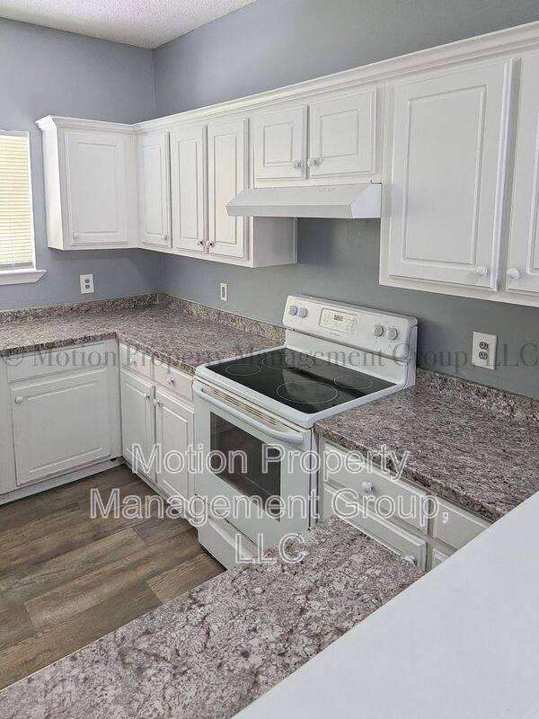 House for rent at 6710 Sunset Hills Blvd, Rex, GA 30273