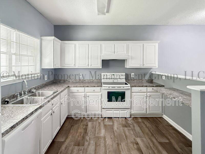 House for rent at 6710 Sunset Hills Blvd, Rex, GA 30273