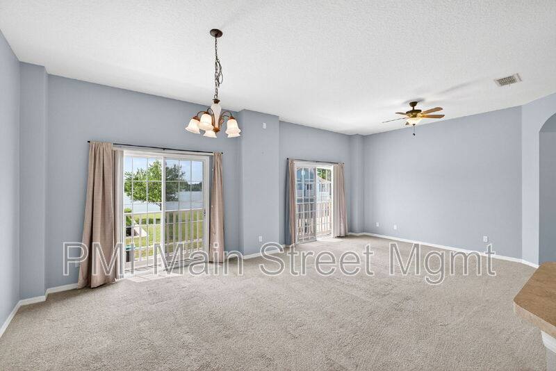 Townhouse for rent at 10935 Derringer Dr, Orlando, FL 32829