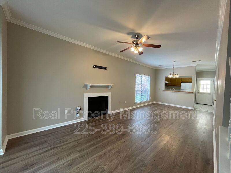 Condo for rent at 910 W Macci St #18D, Gonzales, LA 70737