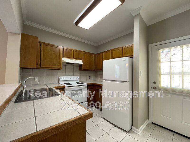 Condo for rent at 910 W Macci St #18D, Gonzales, LA 70737