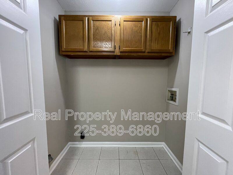 Condo for rent at 910 W Macci St #18D, Gonzales, LA 70737