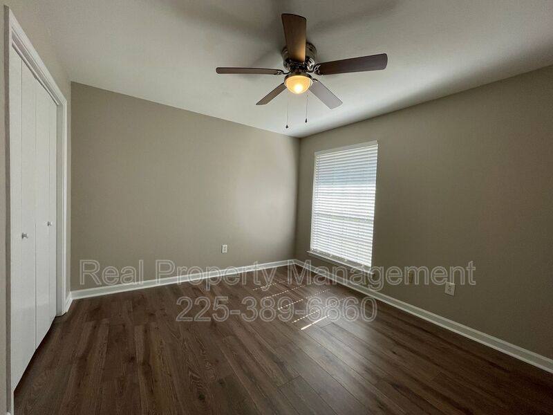 Condo for rent at 910 W Macci St #18D, Gonzales, LA 70737