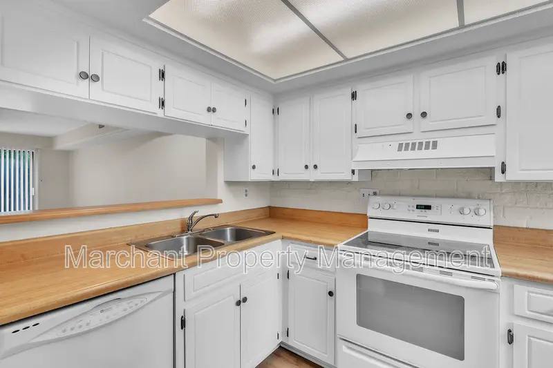 Condo for rent at 2530 E N St #11B, Greenville, SC 29615