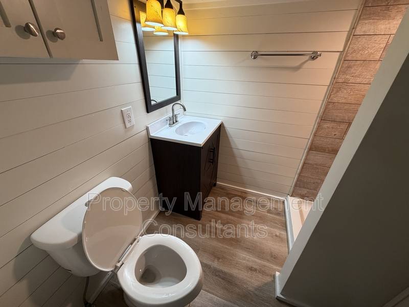 House for rent at 425 Bainbridge Loop, Muscle Shoals, AL 35661