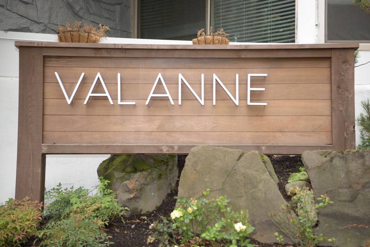Apartment for rent at 800 Queen Anne Ave N, Seattle, WA 98109