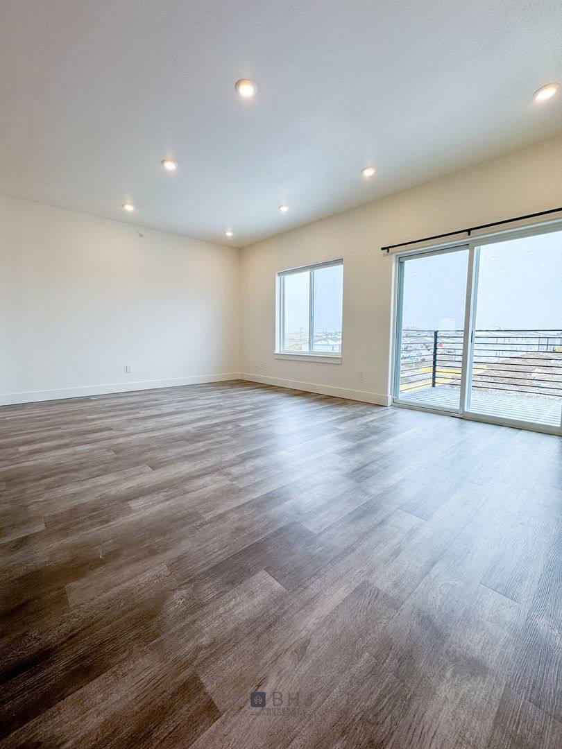 Apartment for rent at 991 Covey Run Rd, Sheridan, WY 82801