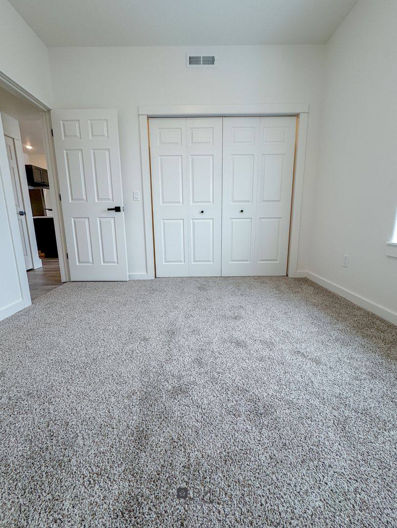 Apartment for rent at 991 Covey Run Rd, Sheridan, WY 82801