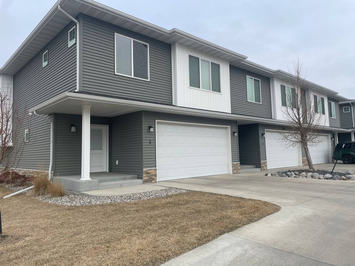 Apartment for rent at 3315 Prairie Heights Way, West Fargo, ND 58078