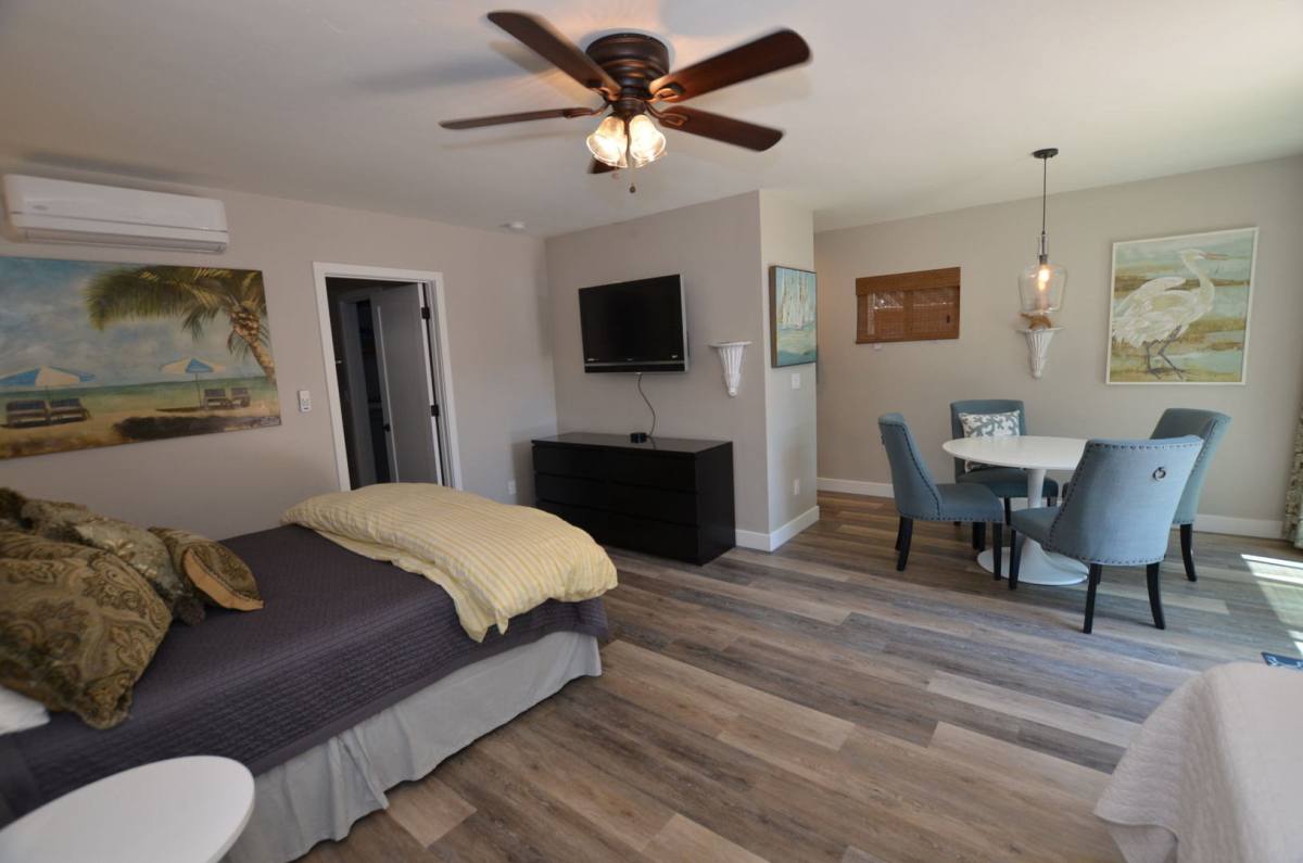 House for rent at 842-1 2 D Ave, Coronado, CA 92118