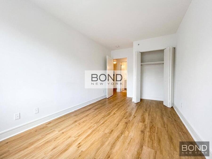 Apartment for rent at 323 W 96th St, New York, NY 10025