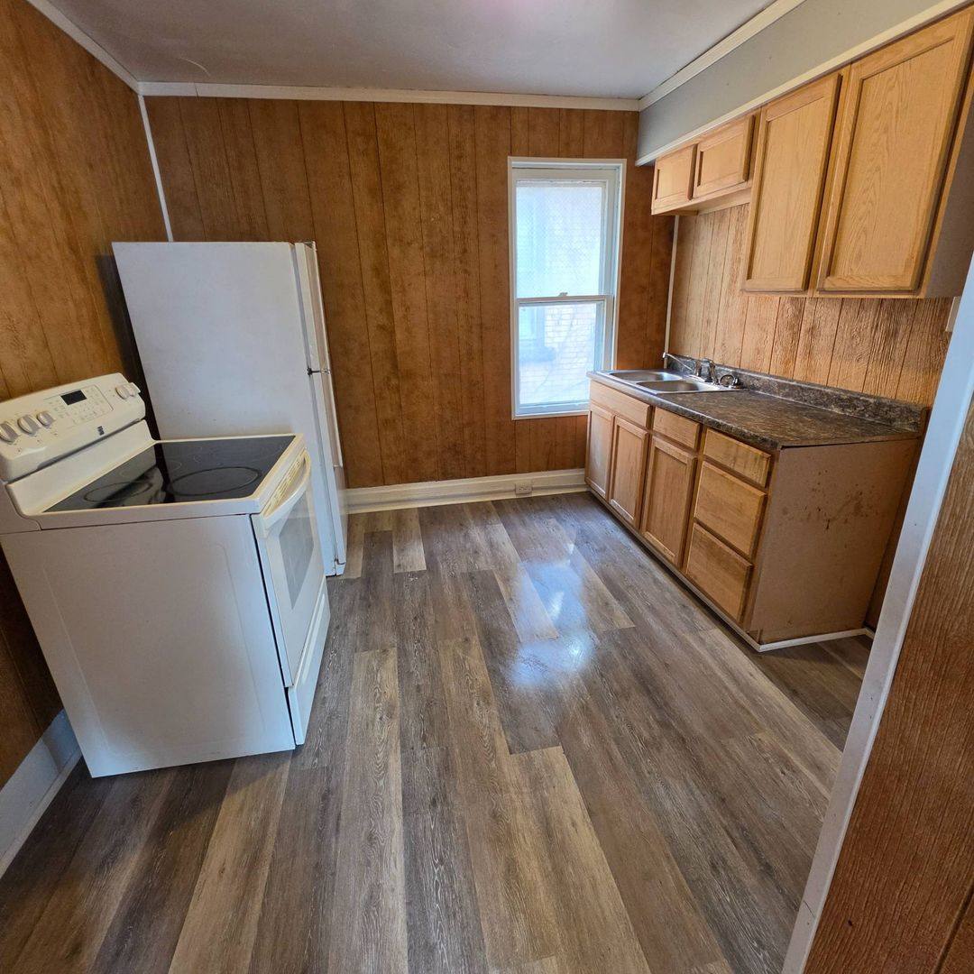 Apartment for rent at 420 E Jefferson St, Butler, PA 16001