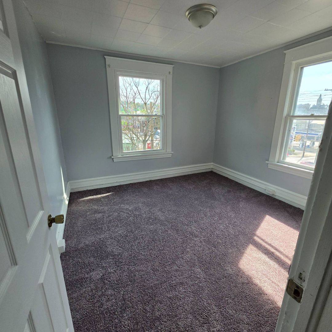 Apartment for rent at 420 E Jefferson St, Butler, PA 16001