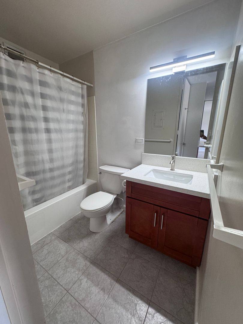 Apartment for rent at 1415 Punahou St #JASON, Honolulu, HI 96822