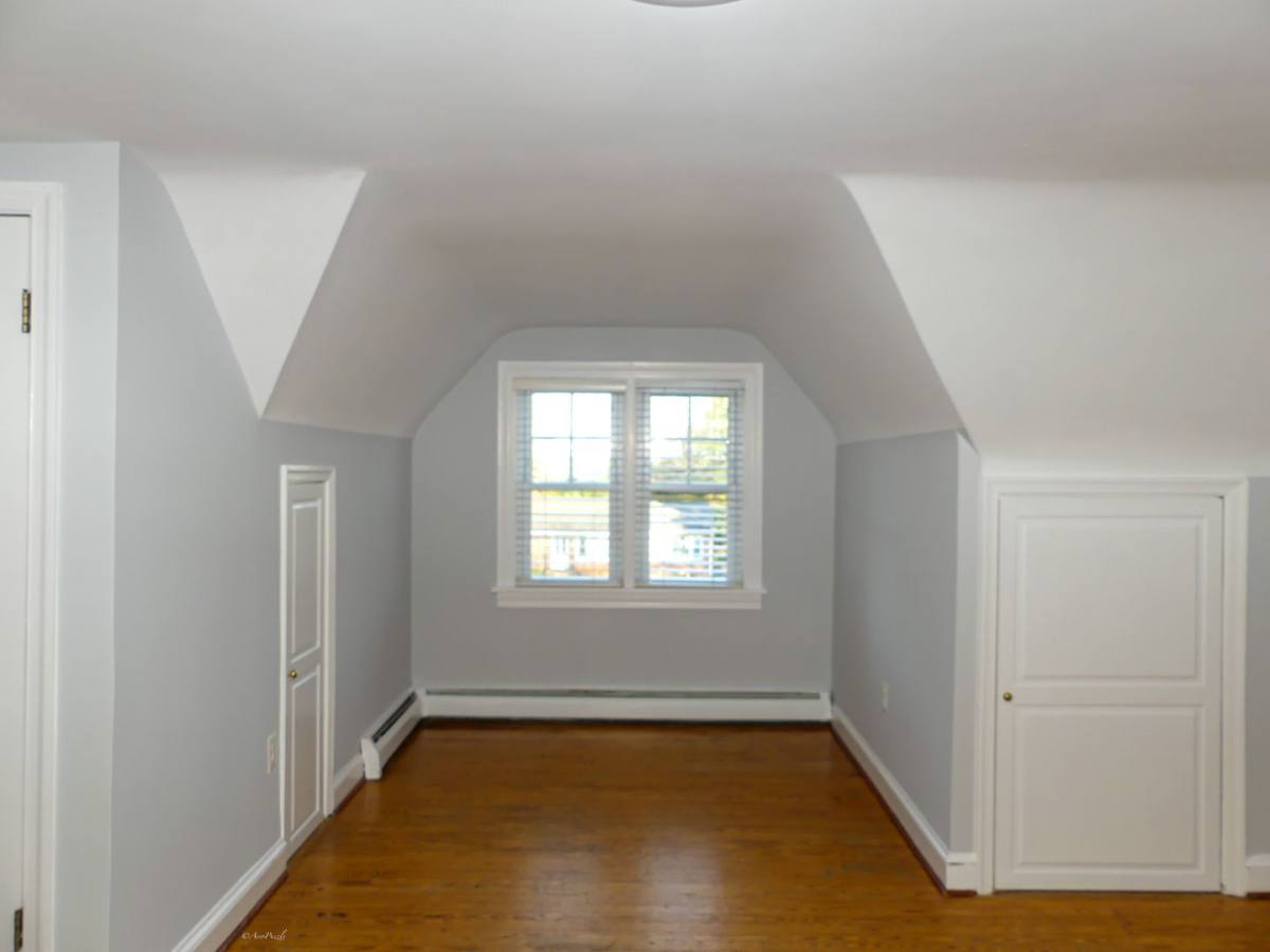 House for rent at 903 Crestview Dr, Herndon, VA 20170