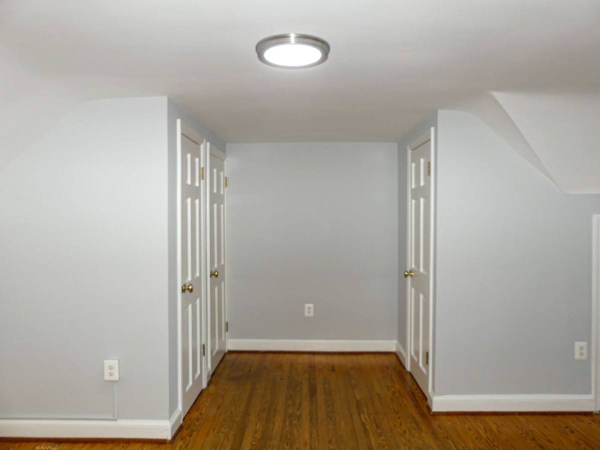 House for rent at 903 Crestview Dr, Herndon, VA 20170