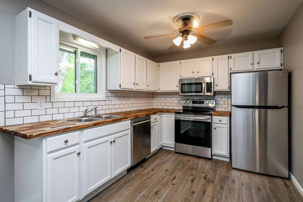 Apartment for rent at 4300-4302 Mount Carmel Lane, Columbia, MO 65203