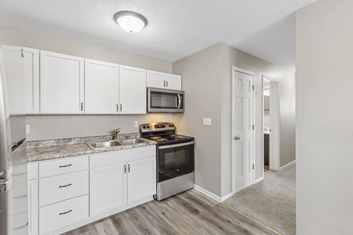 Apartment for rent at 1500 Elrose Court, South Saint Paul, MN 55075