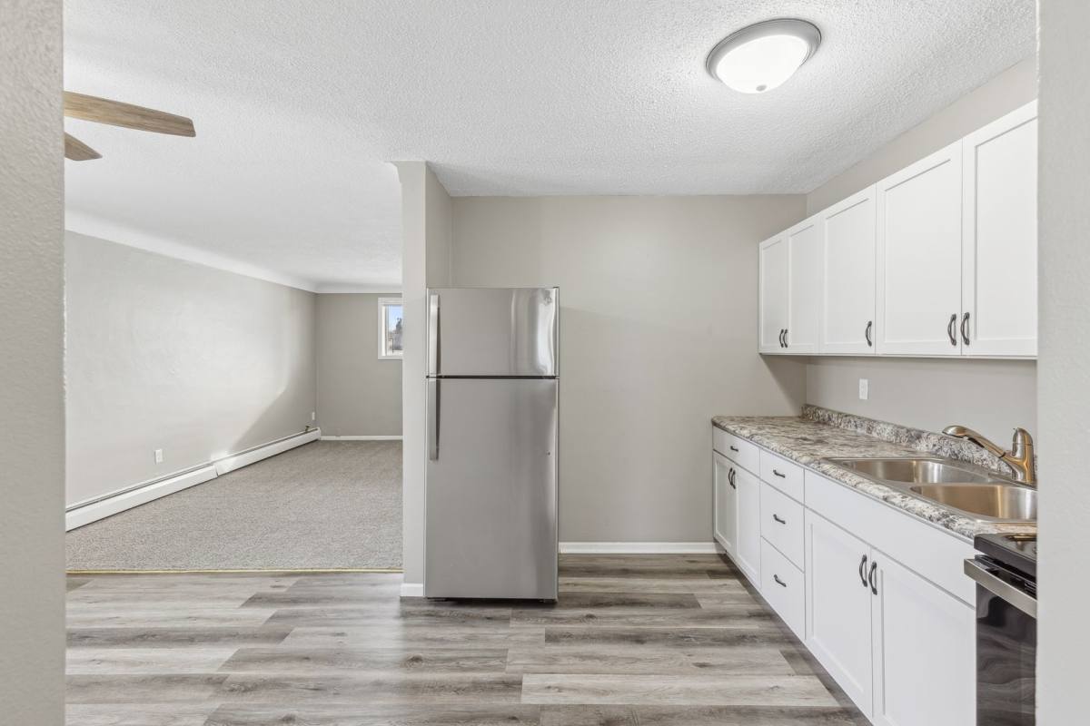 Apartment for rent at 1500 Elrose Court, South Saint Paul, MN 55075