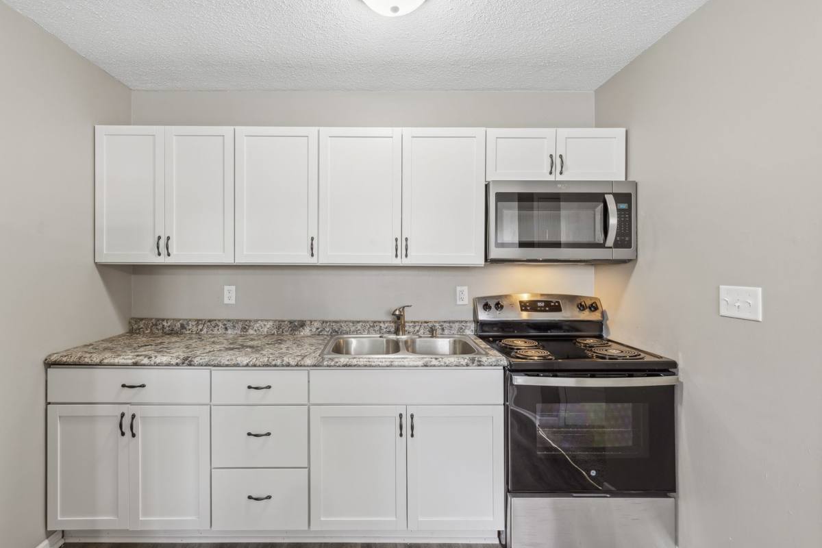 Apartment for rent at 1500 Elrose Court, South Saint Paul, MN 55075