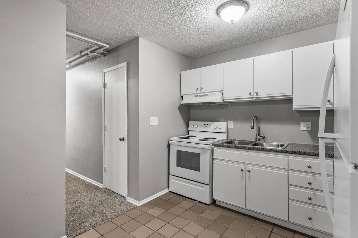 Apartment for rent at 1510 Elrose Court, South Saint Paul, MN 55075