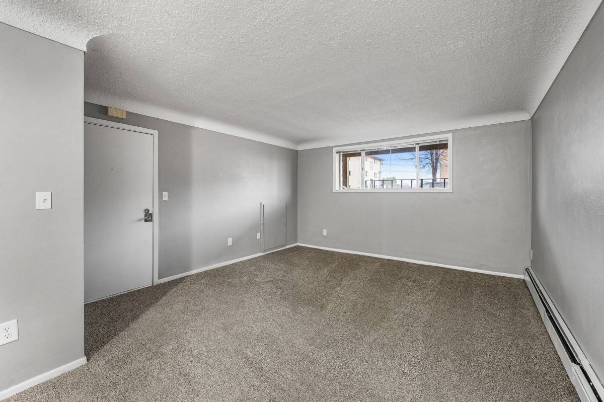 Apartment for rent at 1510 Elrose Court, South Saint Paul, MN 55075