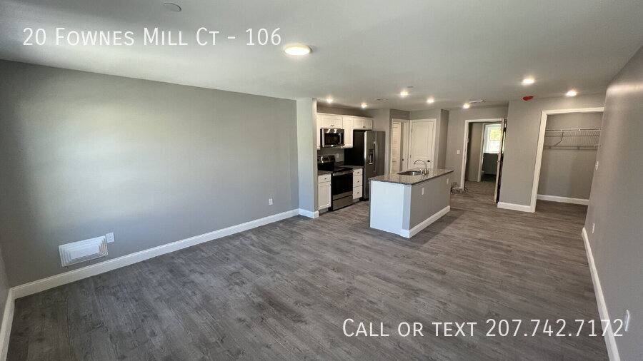 Condo for rent at 20 Fownes Mill Court #102, Rochester, NH 03867