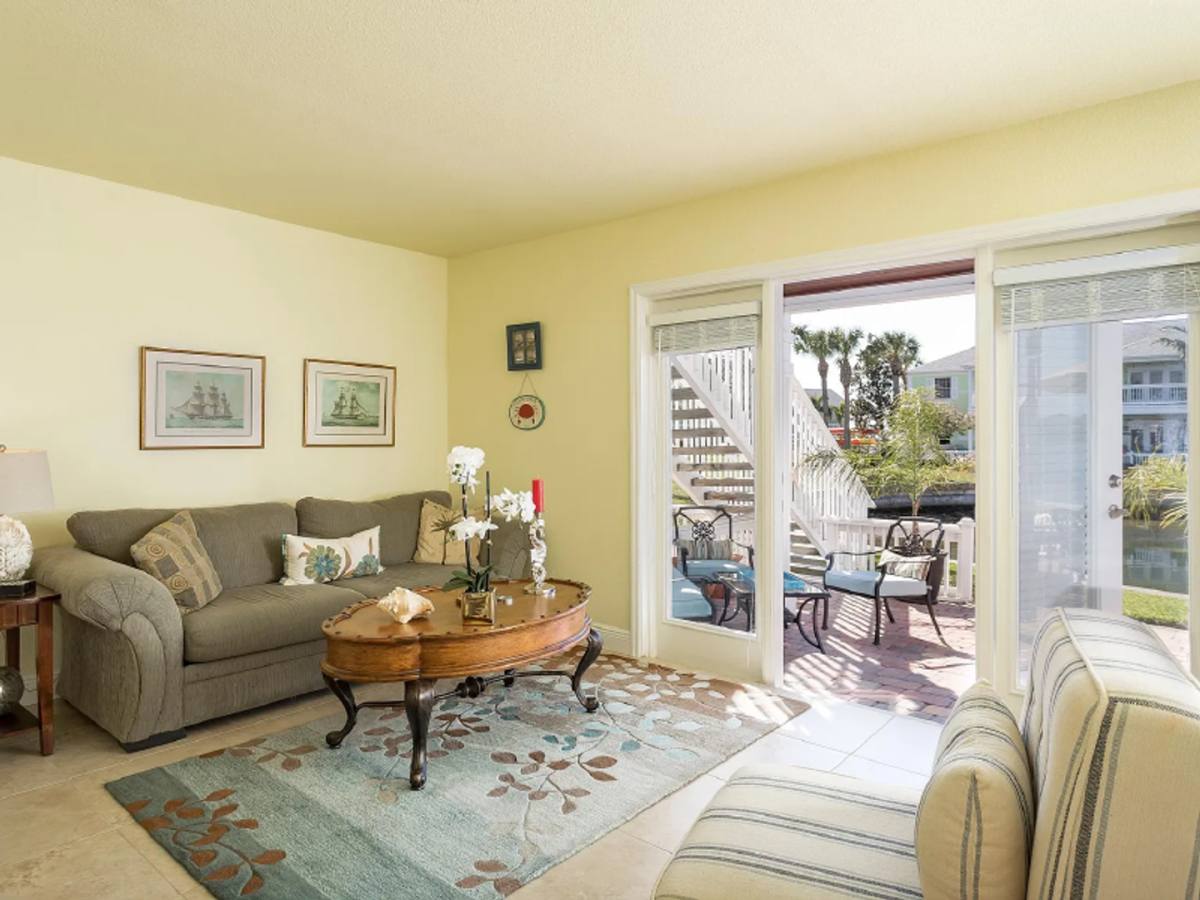 Condo for rent at 5191 Salmon Dr SE, Saint Petersburg, FL 33705
