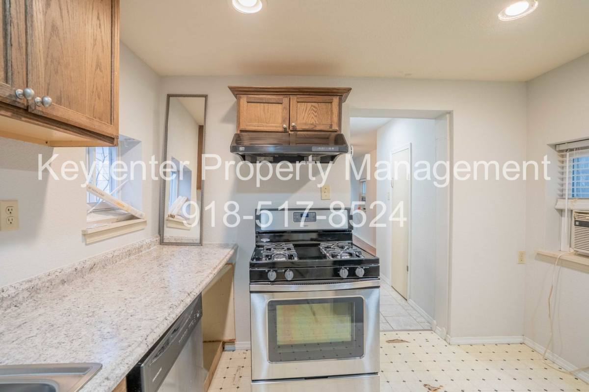 Apartment for rent at 508 S Joplin Ave, Tulsa, OK 74112
