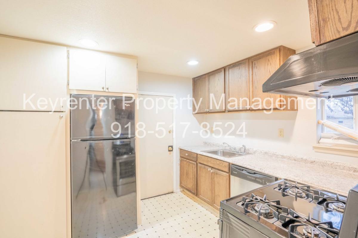 Apartment for rent at 508 S Joplin Ave, Tulsa, OK 74112